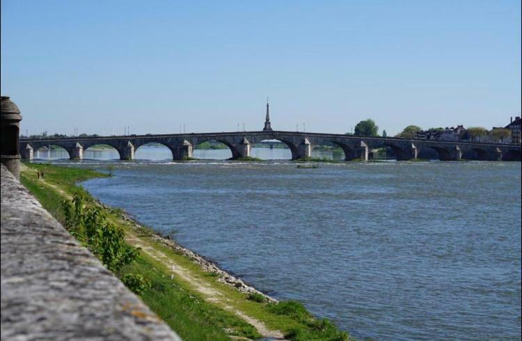 Appartement Centre Historique Blois Buitenkant foto